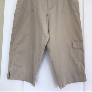 Petite walking long shorts